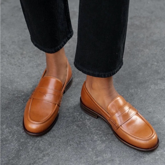 Madewell Women's Caramel Loafers - Picture 9 of 10